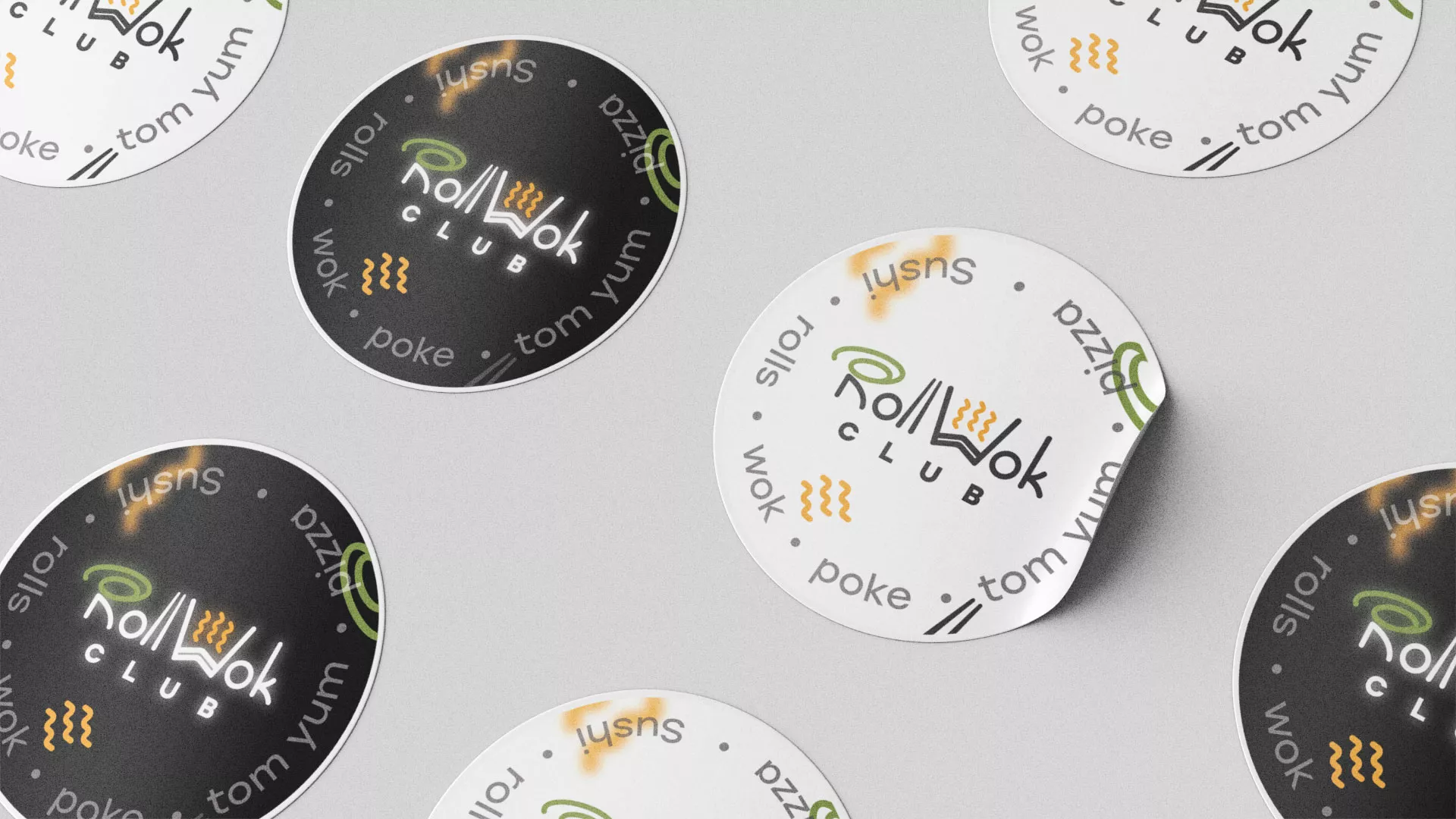 Разработка наклеек для суши-бара «Roll Wok Club» в Боброве